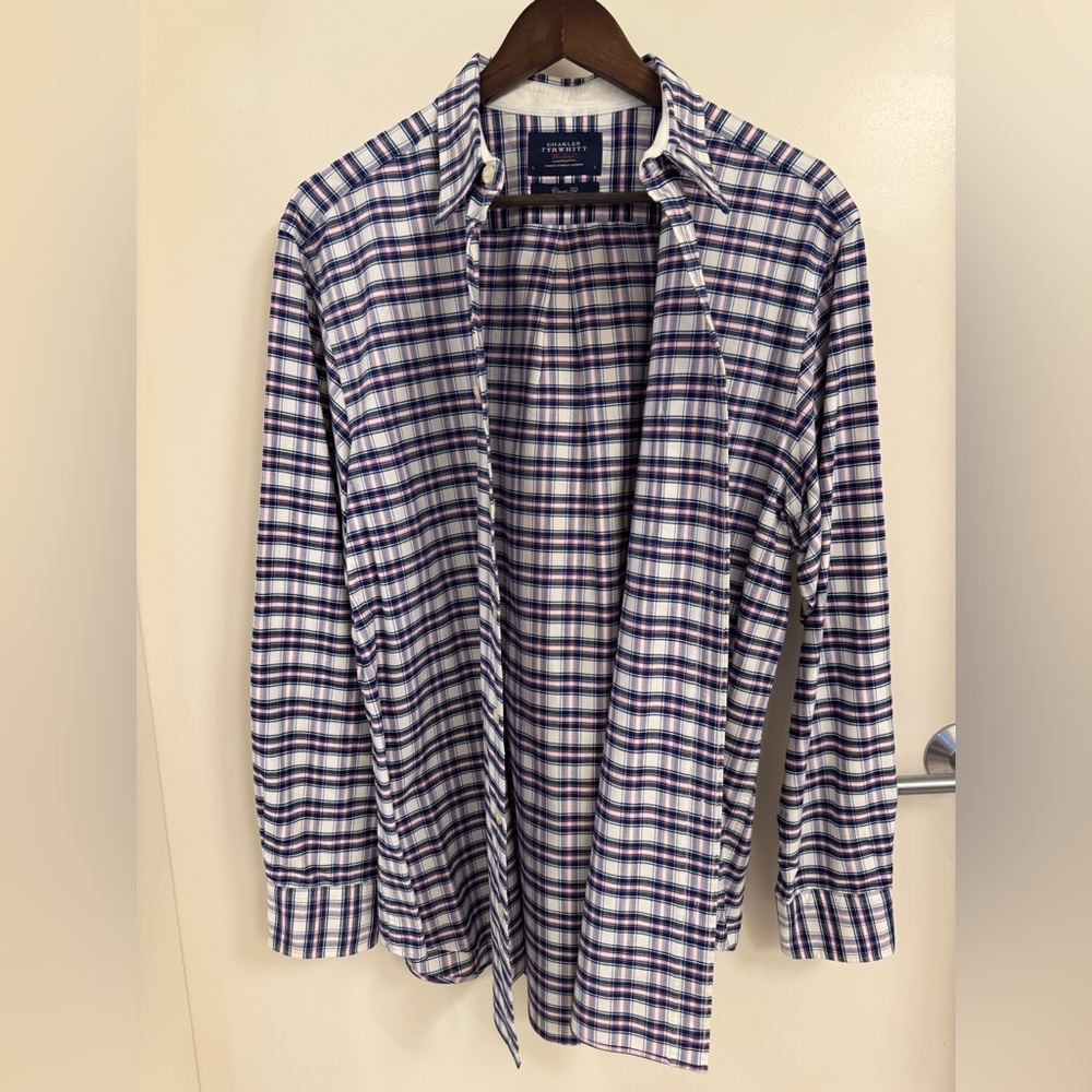 Charles Tyrwhitt Men's Classic Fit Button-Down Shirt. 100% Cotton. Size Large - Picture 2 of 15